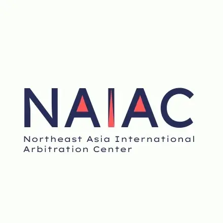 So sánh cơ chế giải quyết tranh chấp bằng Tòa án và Trọng tài quốc tế trong Trung tâm Tài chính quốc tế